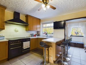 Kitchen- click for photo gallery